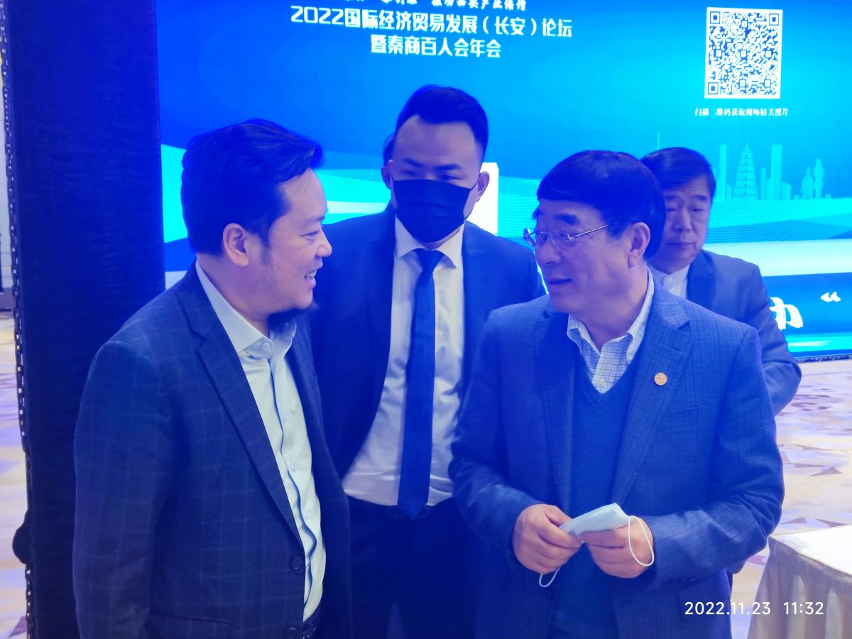 左中右：汪義坤 汪橋樑 榮海.jpg